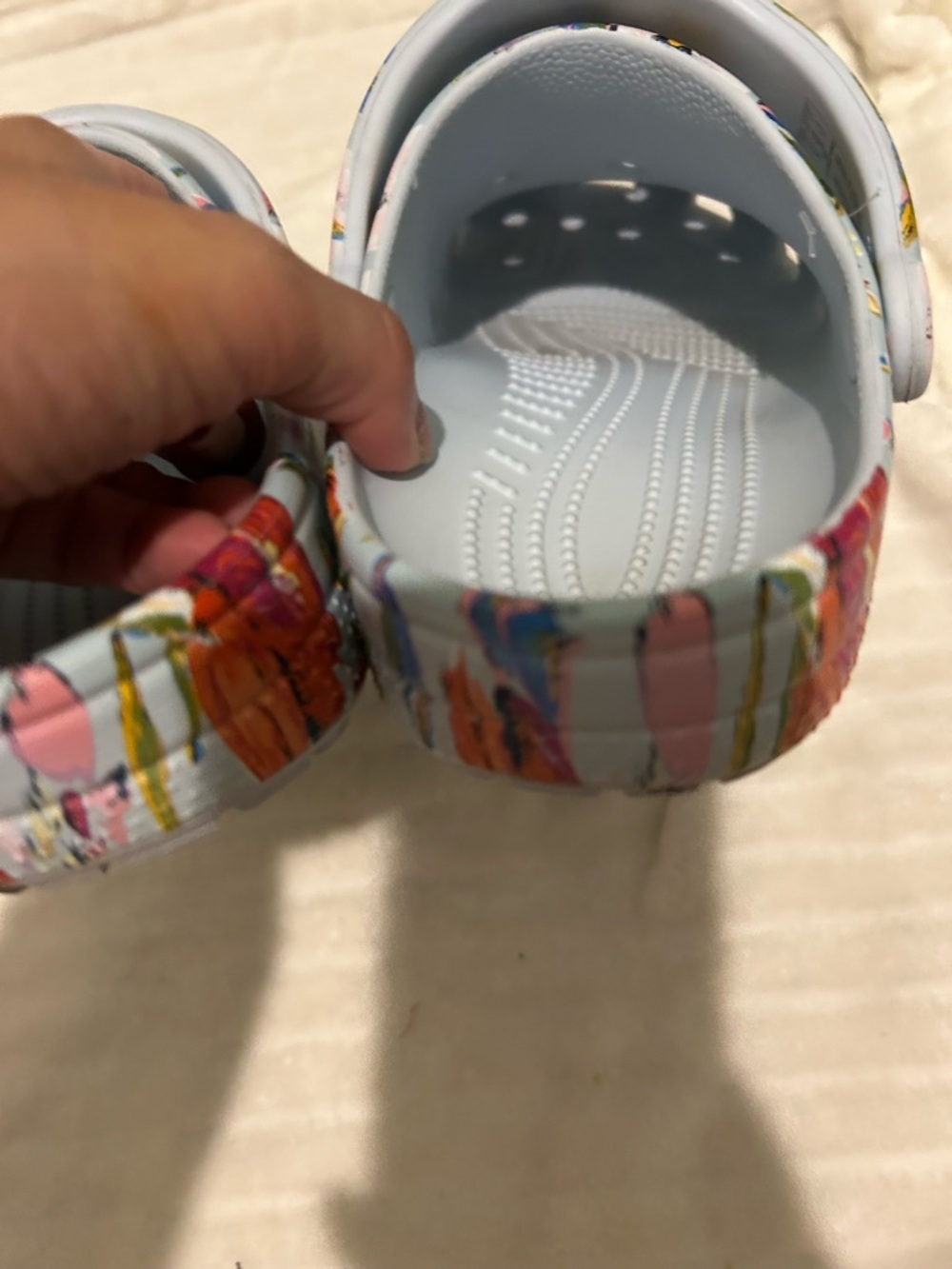 Kids Vera Bradley x Crocs Blue Floral 6 J - Picture 5 of 13